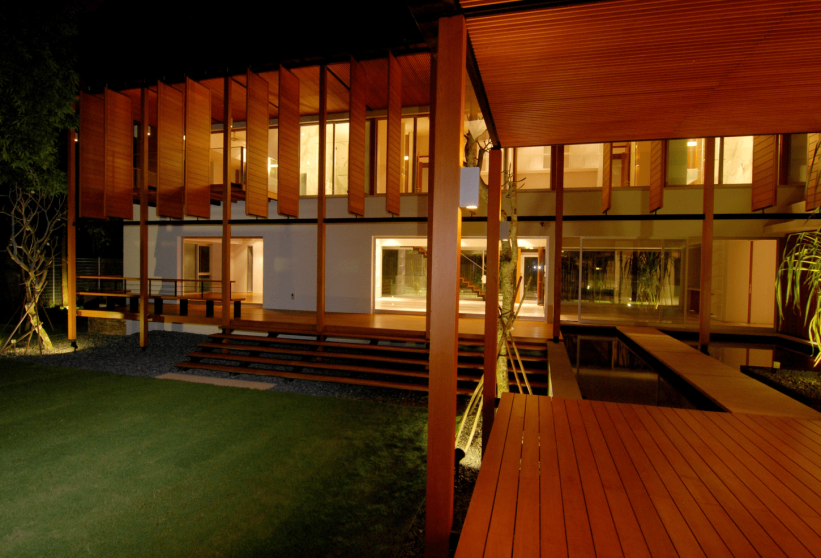Rochalie Drive_5-min